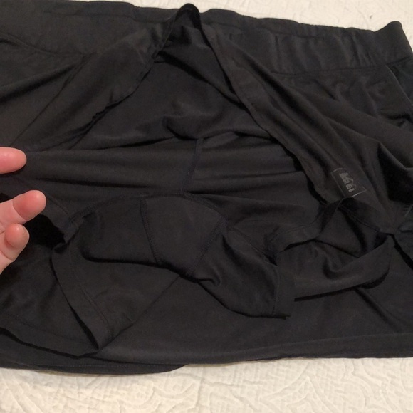 REI skorts - Picture 5 of 10